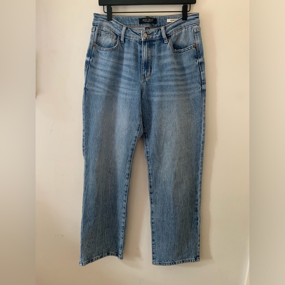 Judy Blue High Rise Straight Leg Jeans